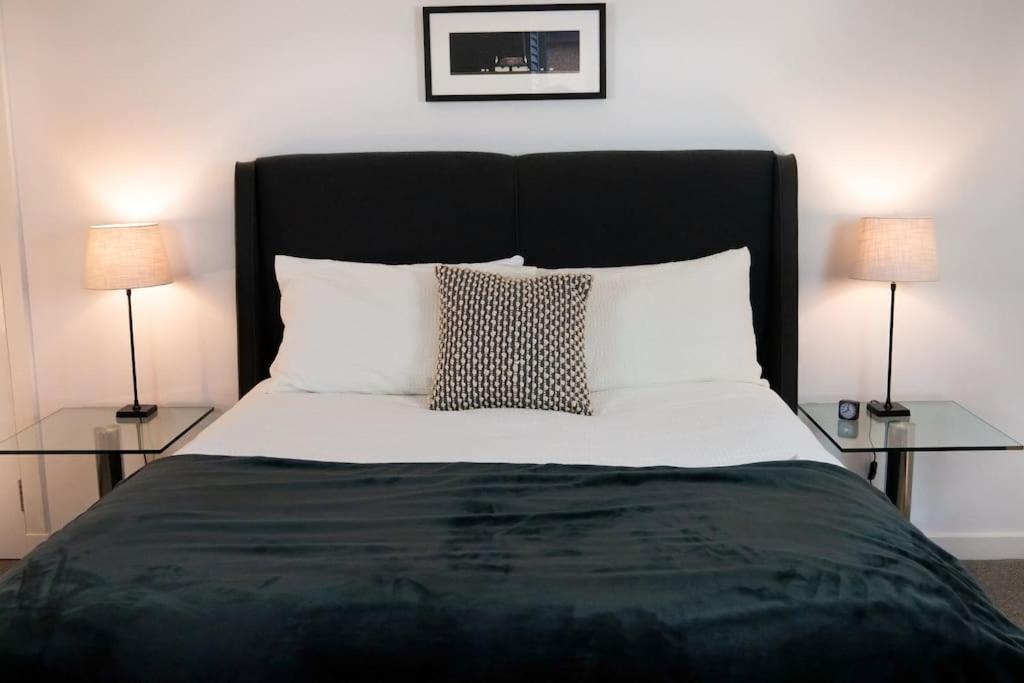 2 Bedroom Luxury Close To River Ness Ferienhaus